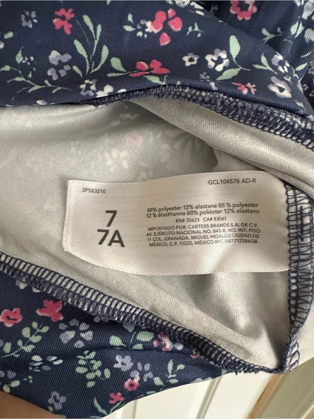 OshKosh Top, kids size 7/7A
